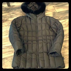 Beautiful real Fur hood 🧥